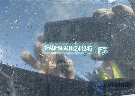 2017 Ford Focus St z USA, uszkodzony, nr VIN 1FADP3L94HL241245